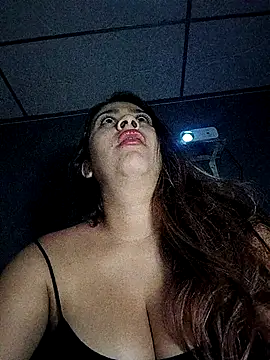 Snapshot of Latina_sexy1 chatting on 28, 9, 2025 Latina sexy1 online show from 28, 9, 2025