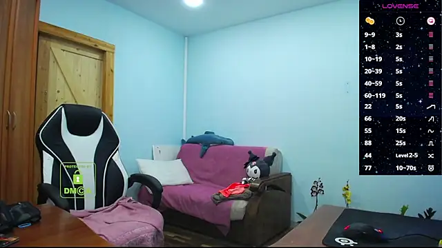 Snapshot of diamondjune chatting on 9, 3, 2025 diamondjune online show from 9, 3, 2025