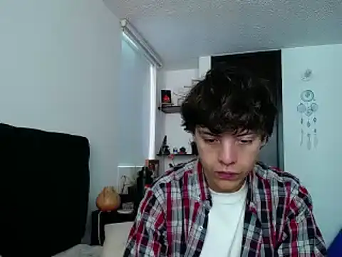 Snapshot of Santiago_kiler chatting on 20, 12, 2024 Santiago kiler online show from 20, 12, 2024