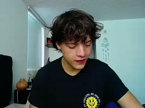 Snapshot of Santiago_kiler chatting on 21, 12, 2024 Santiago kiler online show from 21, 12, 2024