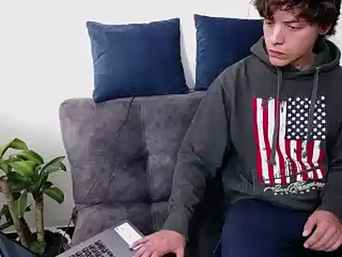 Snapshot of Santiago_kiler chatting on 29, 12, 2024 Santiago kiler online show from 29, 12, 2024