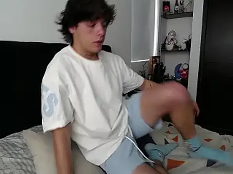 Snapshot of Santiago_kiler chatting on 16, 2, 2025 Santiago kiler online show from 16, 2, 2025