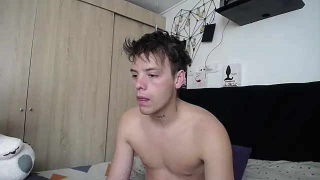 Snapshot of Santiago_kiler chatting on 13, 9, 2025 Santiago kiler online show from 13, 9, 2025