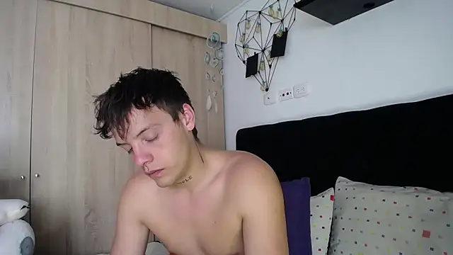 Snapshot of Santiago_kiler chatting on 29, 9, 2025 Santiago kiler online show from 29, 9, 2025