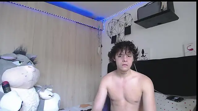 Snapshot of Santiago_kiler chatting on 15, 5, 2026 Santiago kiler online show from 15, 5, 2026