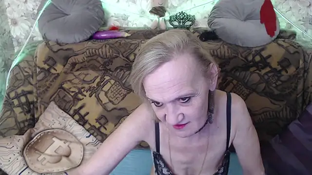 MissBekker online show from 21, 12, 2024