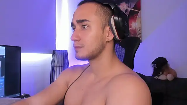 Snapshot of AlexRivera6 chatting on 25, 12, 2024 AlexRivera6 online show from 25, 12, 2024