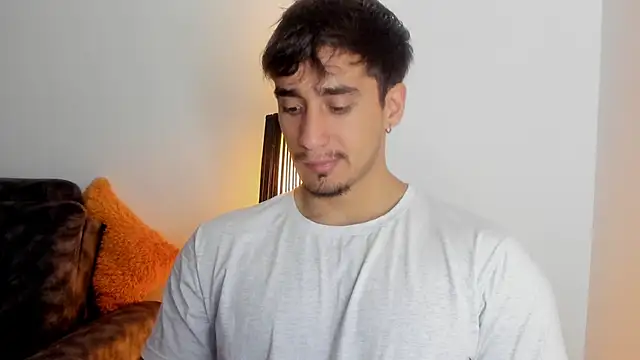 Snapshot of AlexRivera6 chatting on 30, 10, 2025 AlexRivera6 online show from 30, 10, 2025