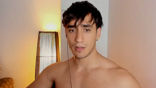 Snapshot of AlexRivera6 chatting on 22, 12, 2025 AlexRivera6 online show from 22, 12, 2025