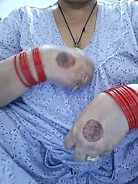 Snapshot of Kavya_XX chatting on 15, 10, 2025 Kavya XX online show from 15, 10, 2025