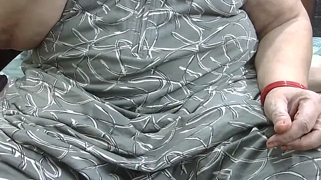 Snapshot of Kavya_XX chatting on 1, 11, 2025 Kavya XX online show from 1, 11, 2025