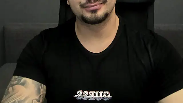 Snapshot of TonyWilcox chatting on 26, 1, 2025 TonyWilcox online show from 26, 1, 2025