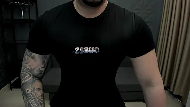 Snapshot of TonyWilcox chatting on 3, 2, 2025 TonyWilcox online show from 3, 2, 2025