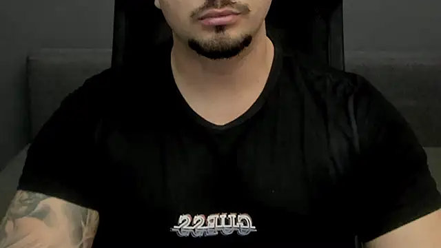 Snapshot of TonyWilcox chatting on 12, 2, 2025 TonyWilcox online show from 12, 2, 2025