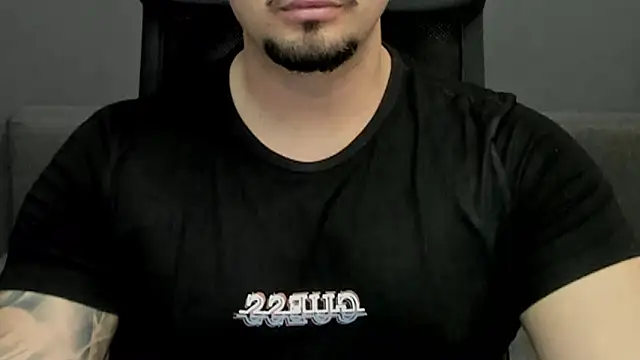 Snapshot of TonyWilcox chatting on 17, 2, 2025 TonyWilcox online show from 17, 2, 2025