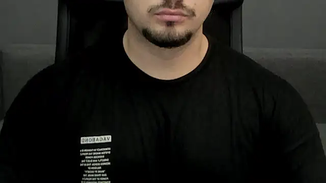 Snapshot of TonyWilcox chatting on 18, 2, 2025 TonyWilcox online show from 18, 2, 2025