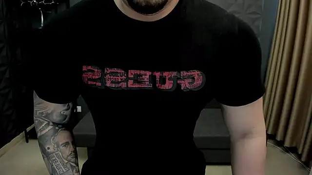 Snapshot of TonyWilcox chatting on 20, 2, 2025 TonyWilcox online show from 20, 2, 2025