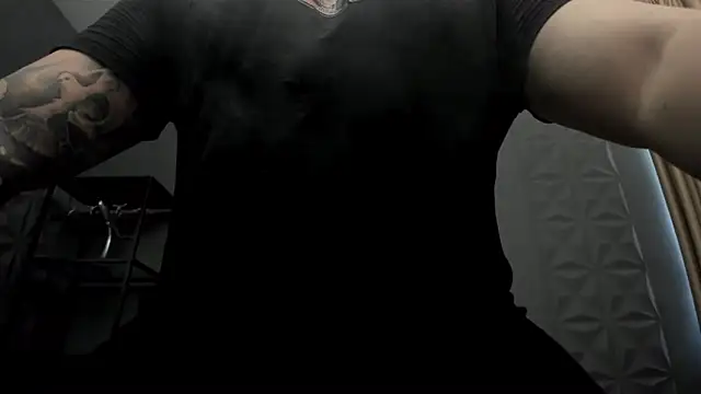 Snapshot of TonyWilcox chatting on 26, 2, 2025 TonyWilcox online show from 26, 2, 2025