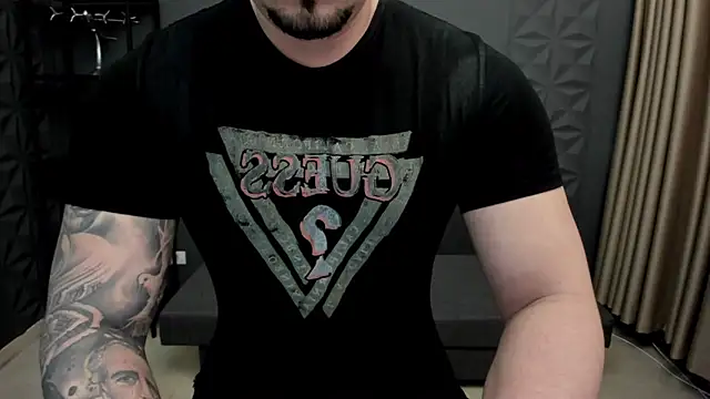 Snapshot of TonyWilcox chatting on 15, 3, 2025 TonyWilcox online show from 15, 3, 2025