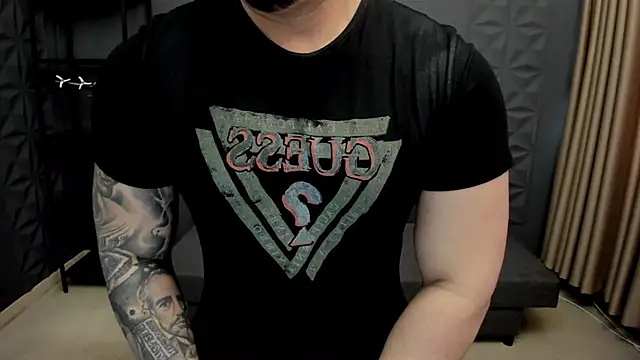 Snapshot of TonyWilcox chatting on 16, 3, 2025 TonyWilcox online show from 16, 3, 2025