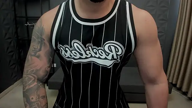 Snapshot of TonyWilcox chatting on 22, 9, 2025 TonyWilcox online show from 22, 9, 2025