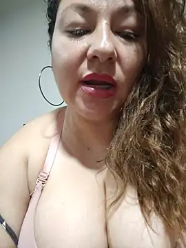 Snapshot of sakotodika chatting on 19, 5, 2026 sakotodika online show from 19, 5, 2026