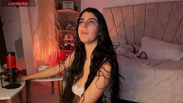  Niah  online show from 18, 2, 2025