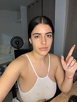  Niah  online show from 6, 4, 2026