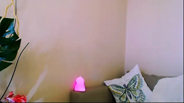 OLIVIA CANDY online show from 22, 3, 2025