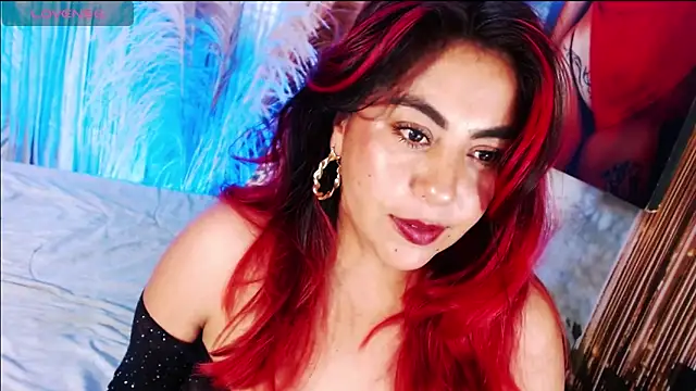 Snapshot of gatuwildhott chatting on 9, 4, 2026 gatuwildhott online show from 9, 4, 2026