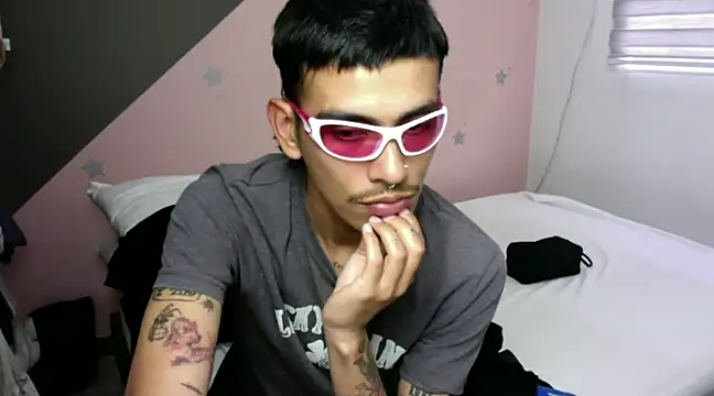 Snapshot of sorry-mom69 chatting on 30, 1, 2025 sorry-mom69 online show from 30, 1, 2025