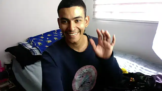 Snapshot of sorry-mom69 chatting on 3, 11, 2025 sorry-mom69 online show from 3, 11, 2025