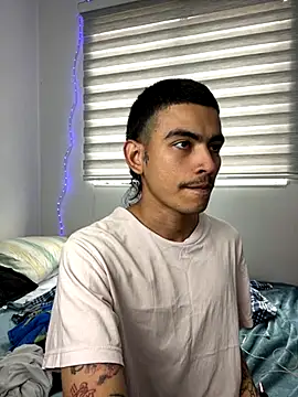 Snapshot of sorry-mom69 chatting on 15, 11, 2025 sorry-mom69 online show from 15, 11, 2025