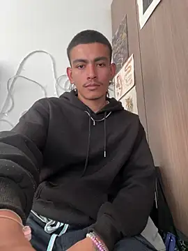 sorry-mom69 online show from 19, 12, 2025