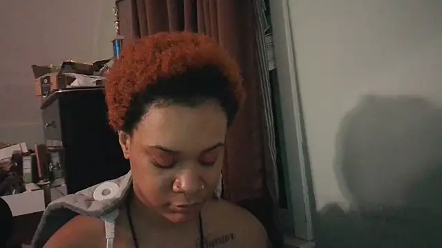 nickytheehawtie online show from 14, 2, 2026