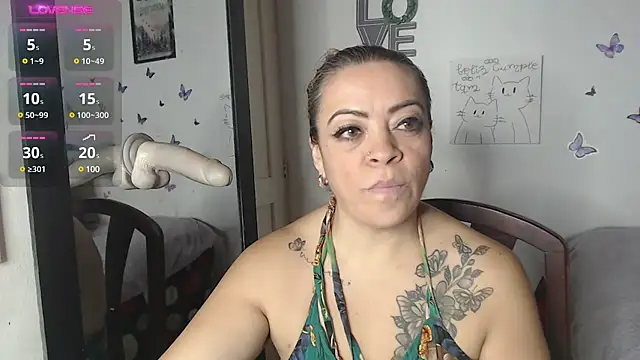 Snapshot of LIila28six chatting on 12, 2, 2025 LIila28six online show from 12, 2, 2025