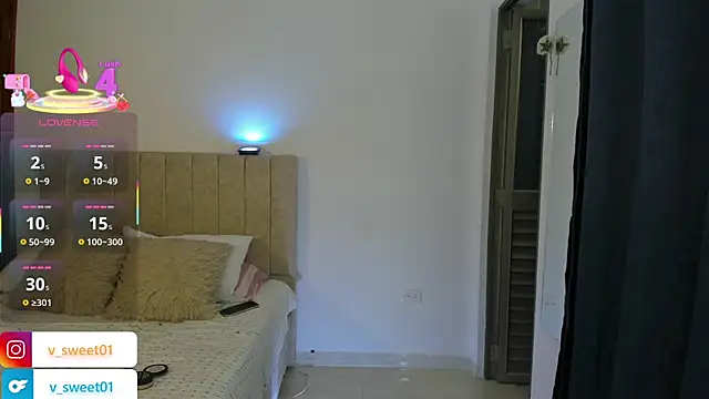 Snapshot of valentina_sweet02 chatting on 3, 12, 2025 valentina sweet02 online show from 3, 12, 2025