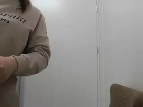 Snapshot of loveis007 chatting on 26, 2, 2025 loveis007 online show from 26, 2, 2025