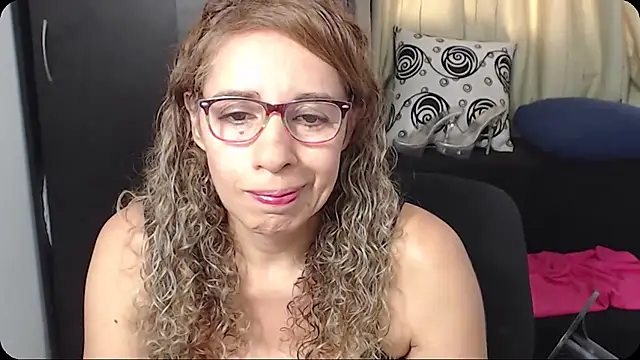 perlahotboobs online show from 25, 3, 2026