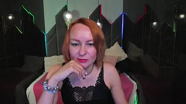 NikaGentle online show from 3, 10, 2025