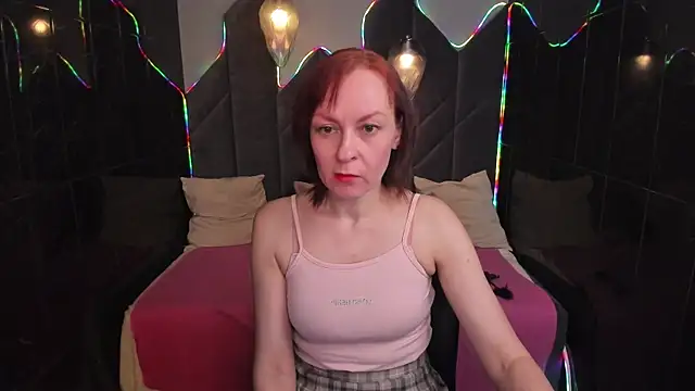 Snapshot of NikaGentle chatting on 28, 3, 2026 NikaGentle online show from 28, 3, 2026