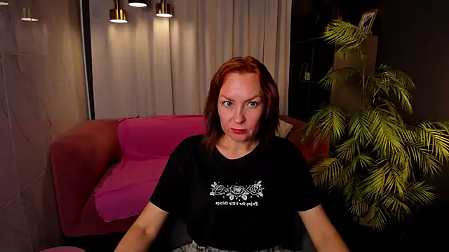 Snapshot of NikaGentle chatting on 17, 7, 2026 NikaGentle online show from 17, 7, 2026