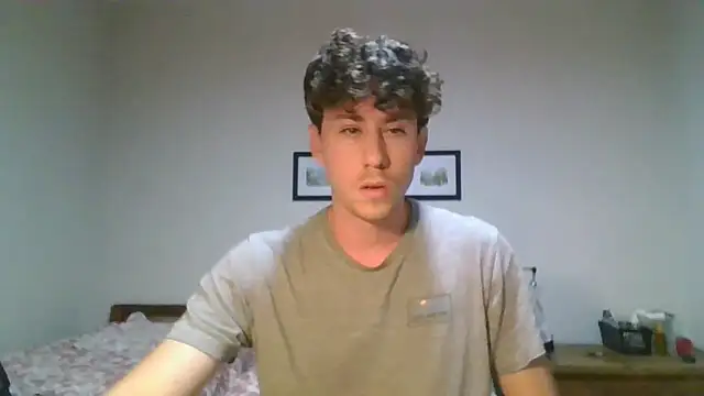 Snapshot of saint_not chatting on 15, 12, 2025 saint not online show from 15, 12, 2025