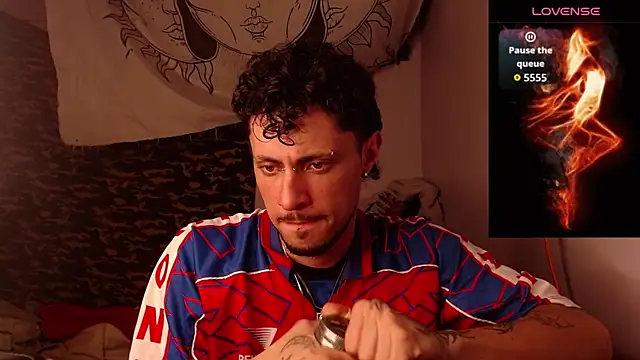 Snapshot of Apolo_S chatting on 14, 12, 2025 Apolo S online show from 14, 12, 2025