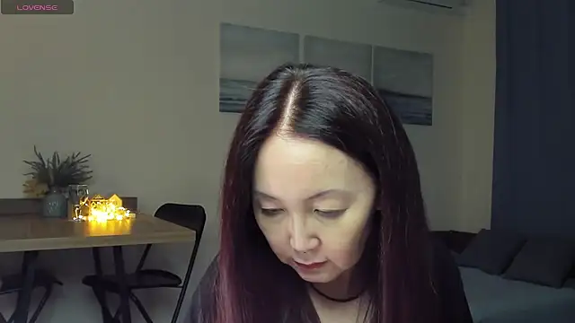 Snapshot of AvroraSakura chatting on 15, 2, 2025 AvroraSakura online show from 15, 2, 2025