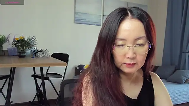 Snapshot of AvroraSakura chatting on 9, 3, 2025 AvroraSakura online show from 9, 3, 2025