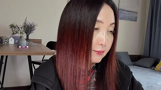 Snapshot of AvroraSakura chatting on 19, 9, 2025 AvroraSakura online show from 19, 9, 2025