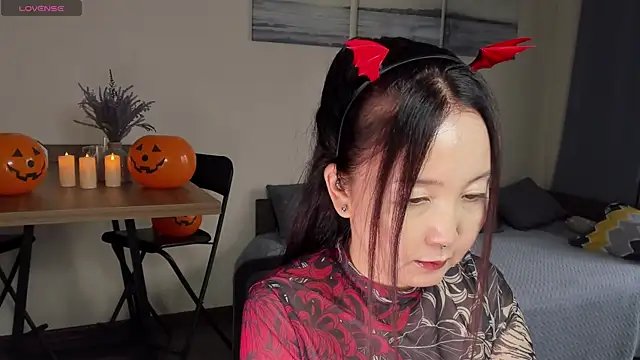 Snapshot of AvroraSakura chatting on 30, 10, 2025 AvroraSakura online show from 30, 10, 2025