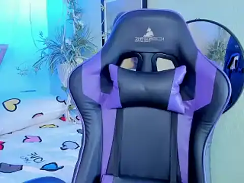 Snapshot of AnaPola chatting on 19, 1, 2025 AnaPola online show from 19, 1, 2025