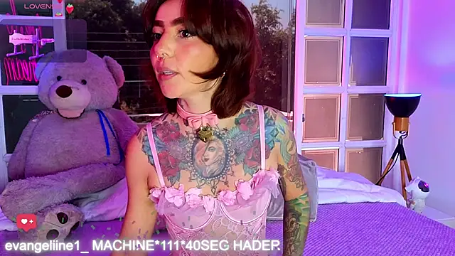 Snapshot of Evangelyne_1 chatting on 21, 2, 2025 Evangelyne 1 online show from 21, 2, 2025